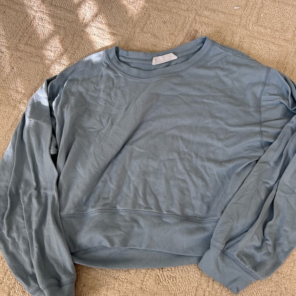 cropped blue sweater
